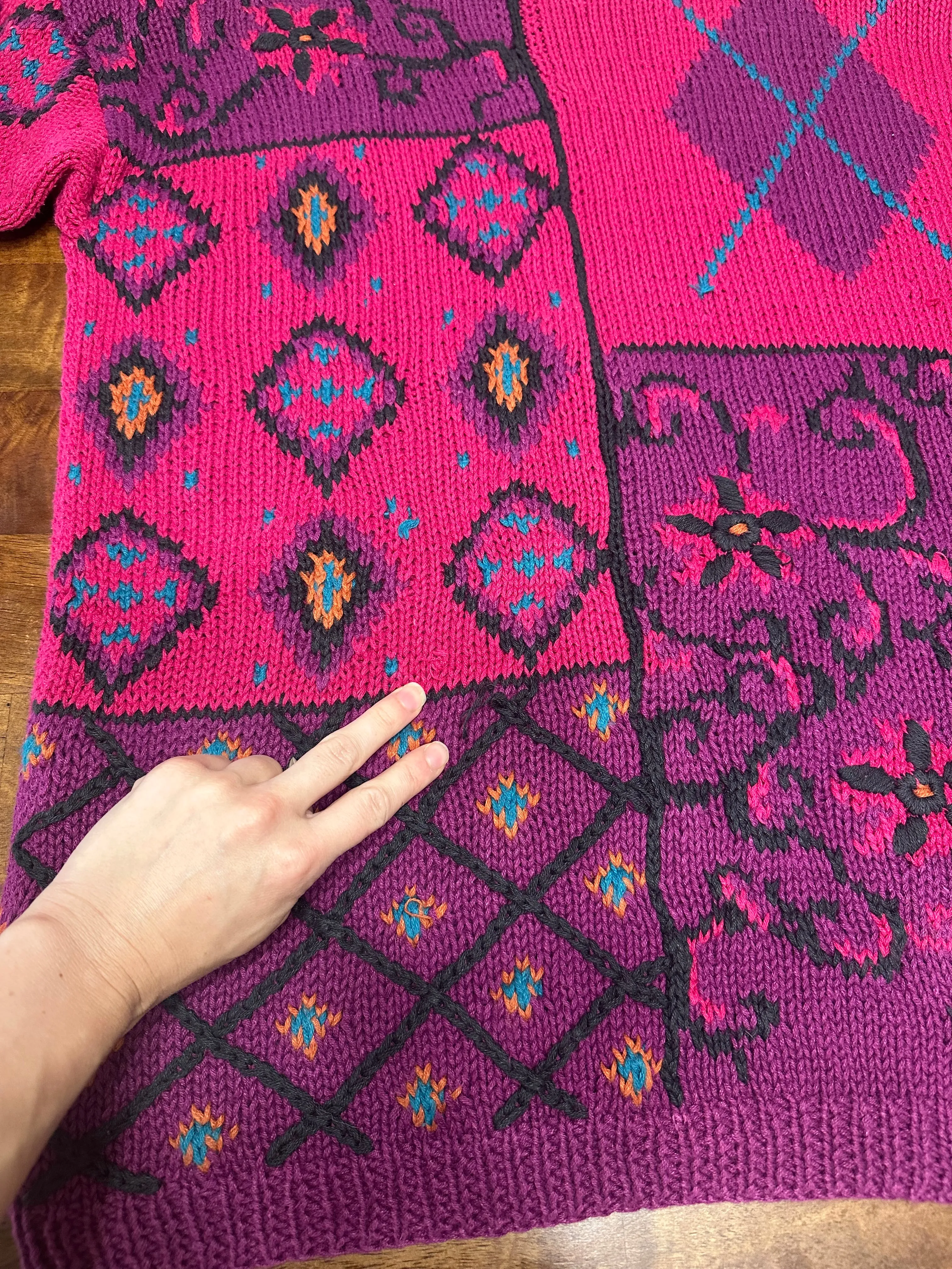 Vintage 90s Magenta Pink Abstract Chunky Knit Sweater (~M )