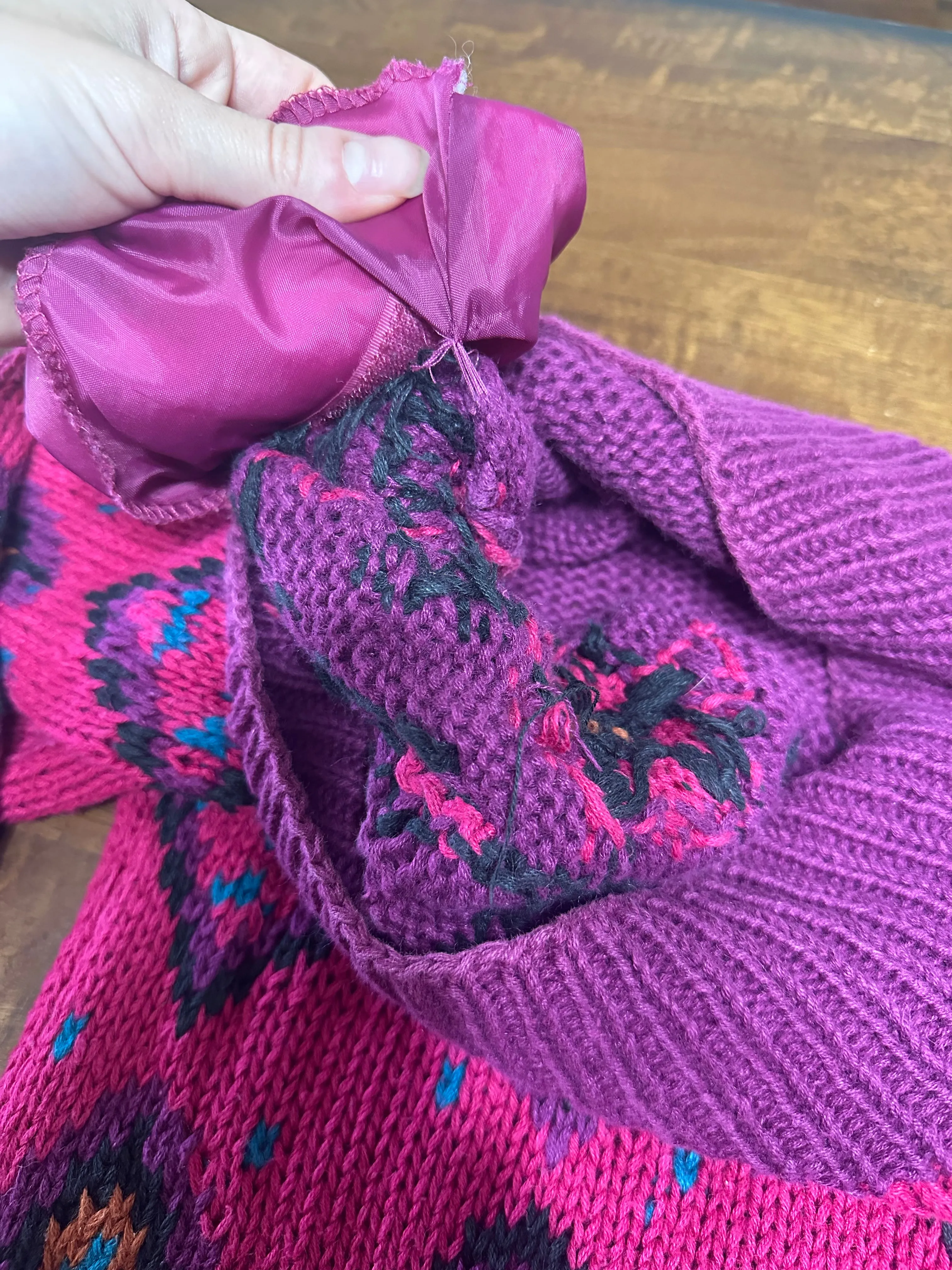 Vintage 90s Magenta Pink Abstract Chunky Knit Sweater (~M )
